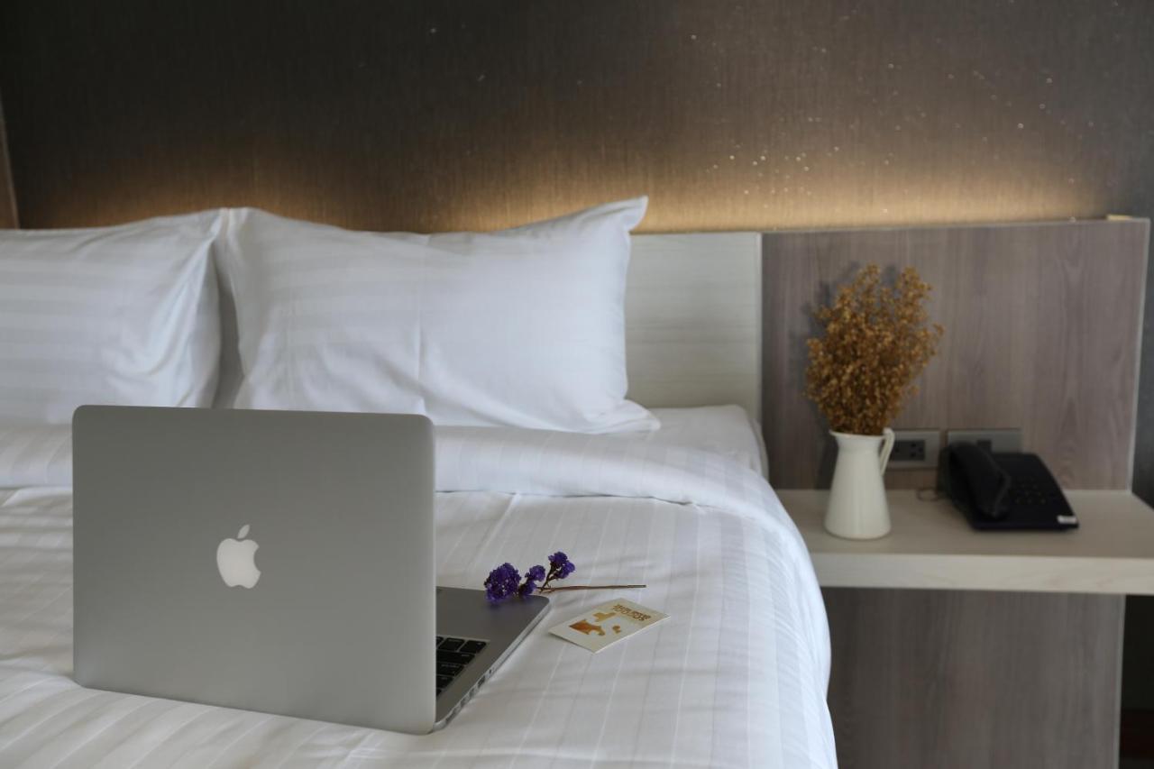 Socool Grand Hotel Nang Rong Eksteriør billede